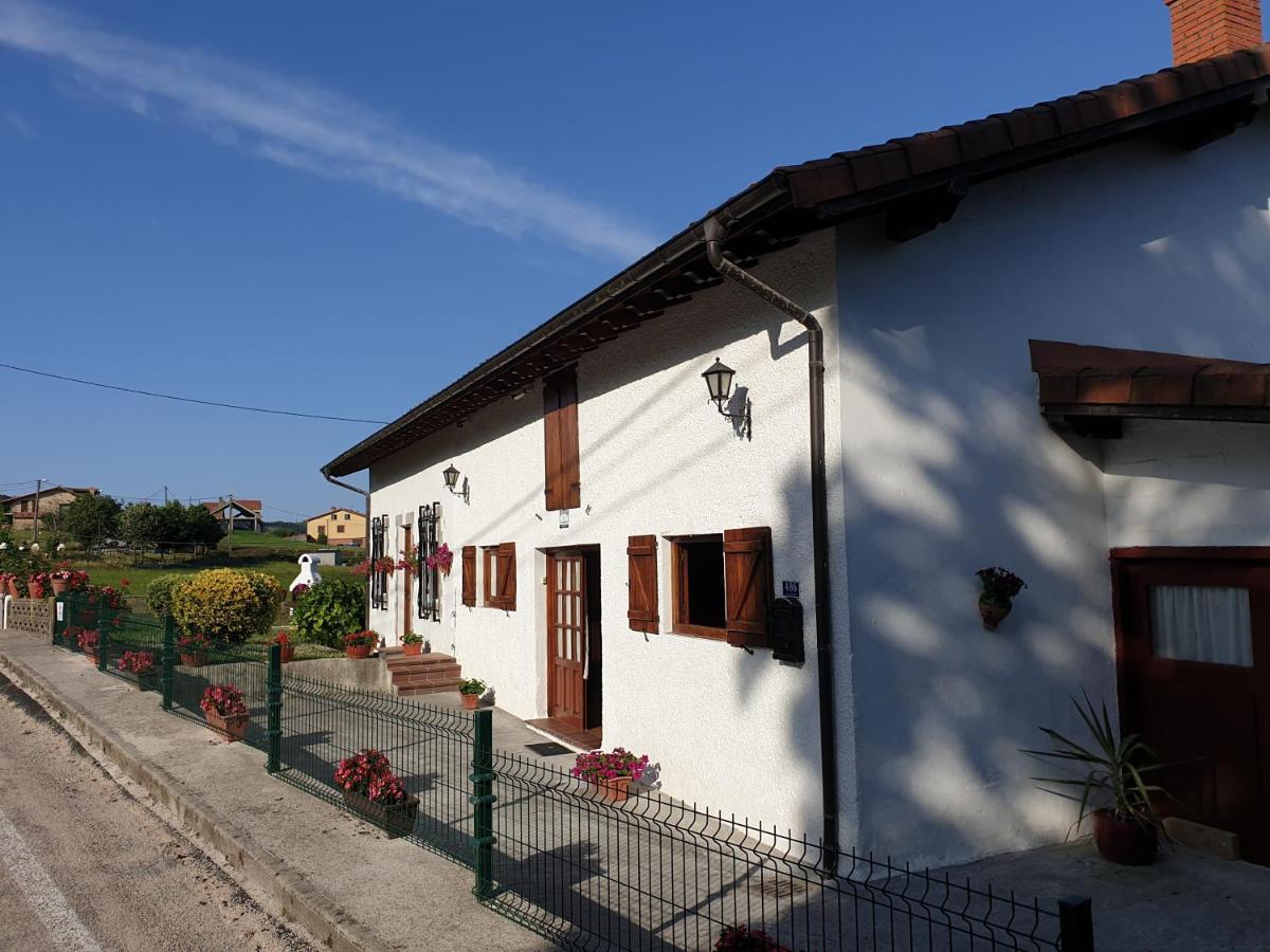 Villa Casa Blanca Güemes Bareyo Exterior foto